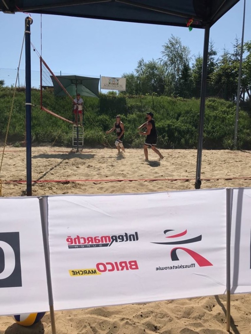 Turniej siatkówki plażowej w Lginiu