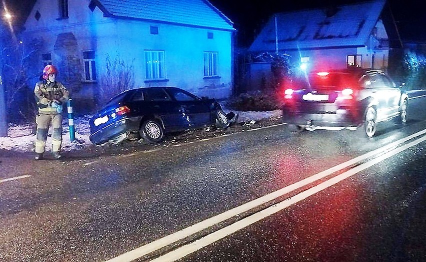 Barcice. Wypadek dwóch aut osobowych na głównej drodze w dolnie Popradu [ZDJECIA]