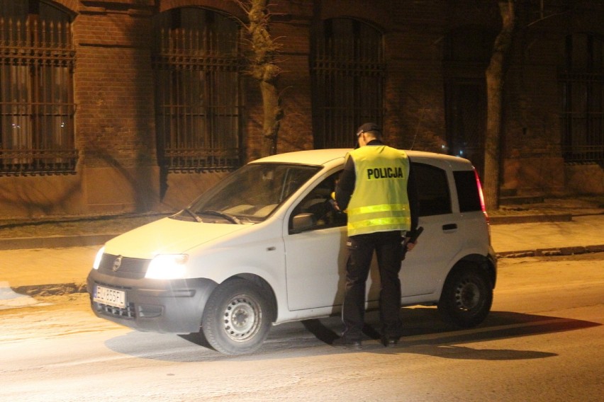 Akcja "Trzeźwy kierowca" w Łodzi: policja zatrzymała 11 pijanych kierowców [ZDJĘCIA]