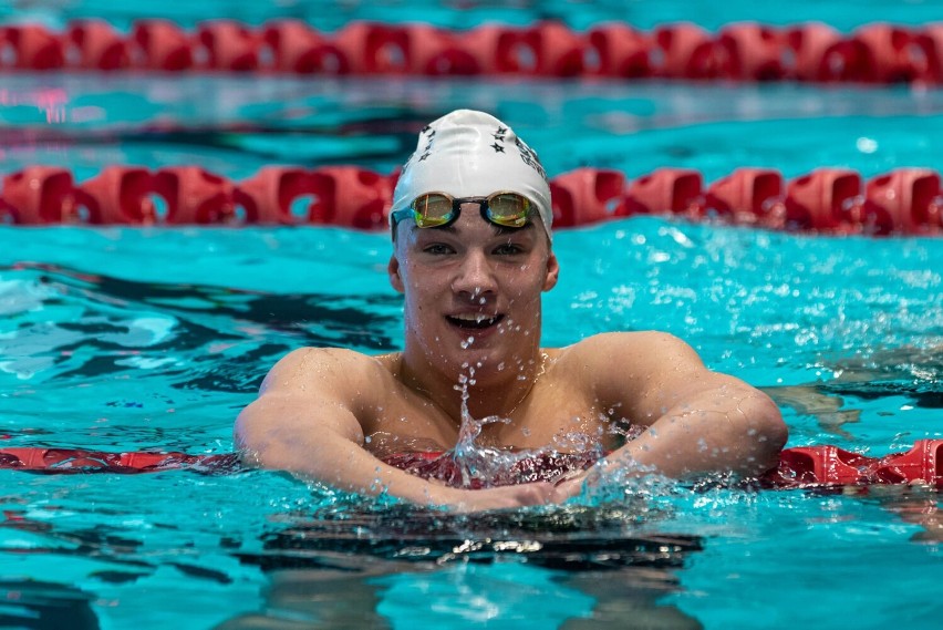 Bartosz Loter, pływak Unii Oświęcim, jak kasiarz Kwinto, zagrał vabank i dlatego zdobył medale w MP juniorów 18-letnich w Bydgoszczy