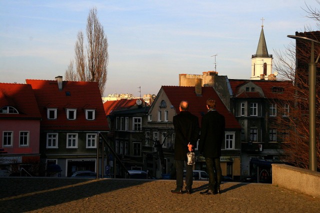 Typowy obrazek w tym miejscu - spojrzenie na fragment starej części miasta.