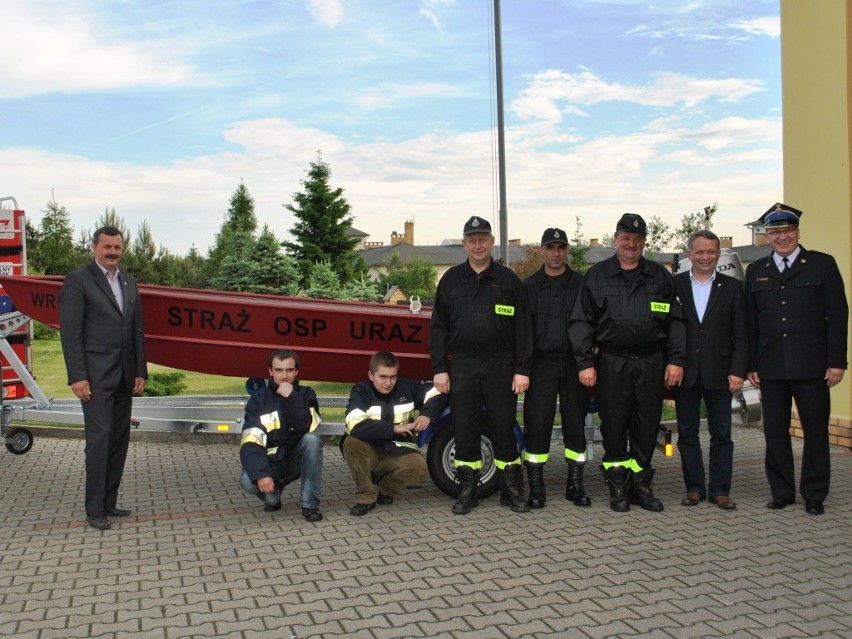 Oborniki Śląskie: Nowy sprzęt dla strażaków