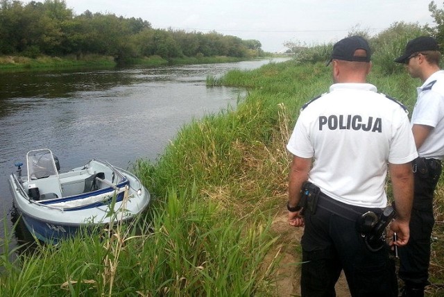 Policjanci apelują o rozsądek i rozwagę podczas korzystania z wody.