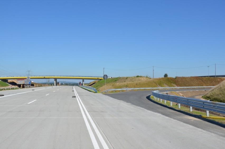 Kolejne nowe części autostrady A1 mają od 14 września do...