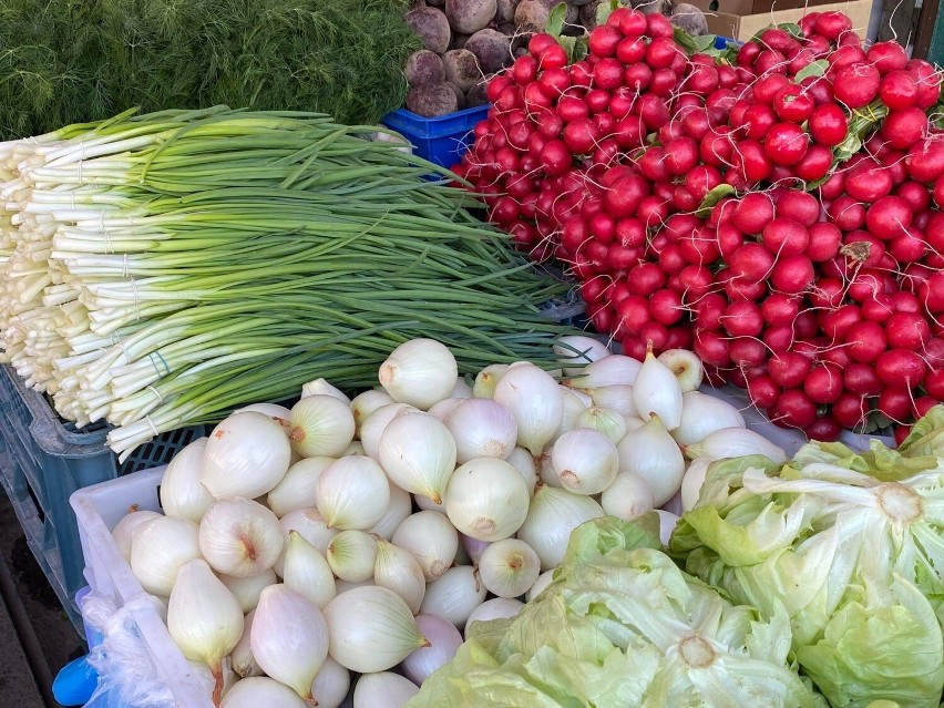 Takie mamy ceny owoców i warzyw. Sprawdziliśmy, co można kupić i za ile na targowiskach [3.11.2022]