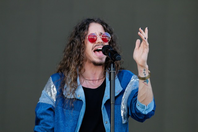 Michał Szpak  - wokalista o wyrazistym image’u i wrodzonej charyzmie wystąpi przed białostocką publicznością na scenie podlaskiej opery.

Poniedziałek, 6  marca, godz. 19.00; 
Duża Scena, ul. Odeska 1
Bilety dostępne w kasie OiFP, ul. Odeska 1; cennik: bilety: 120 zł, 100 zł, 80 zł, 60 zł; dostawki: 120 zł