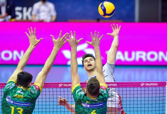 I półfinał TAURON Pucharu Polski zwycięża Grupa Azoty ZAKSA Kędzierzyn Koźle.