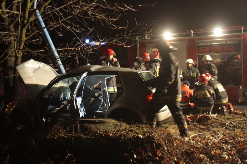 Legnica: Cztery osoby ranne na Wielogórskiej (FOTO)