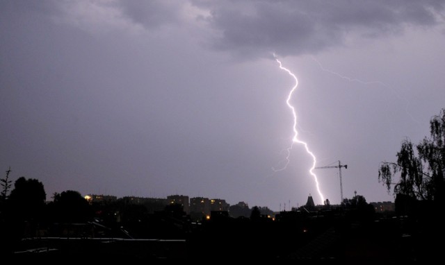 W niedziele burze z gradem nad Opolszczyzną.