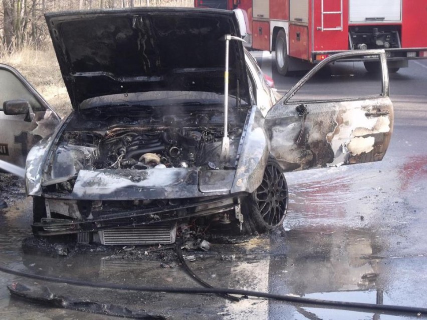 Pożar auta w Kobylnicy