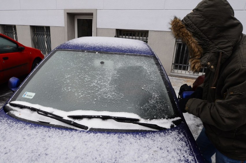 Pogoda w Poznaniu - Pada marznący deszcz ze śniegiem