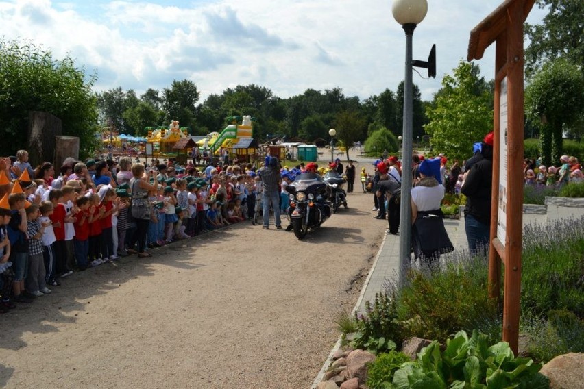 Nowa Sól, Park Krasnala, 12 czerwca 2012. W motocyklowym...