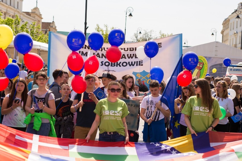 Parada Schumana, manifestacja ONR i Marsz Życia. 8 zgromadzeń i przemarszów w weekend w Warszawie