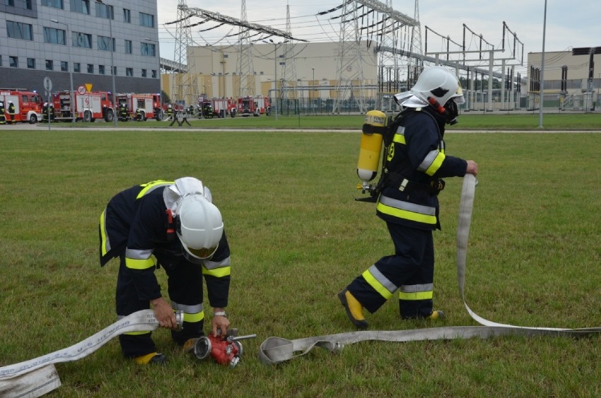 Bełcható: Pożar w elektrowni, słuzby na ćwiczeniach