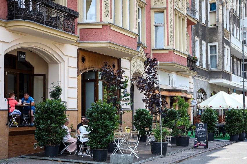 Restauracyjne ogródki na Jana Pawła II. Zobacz, jak wyglądają