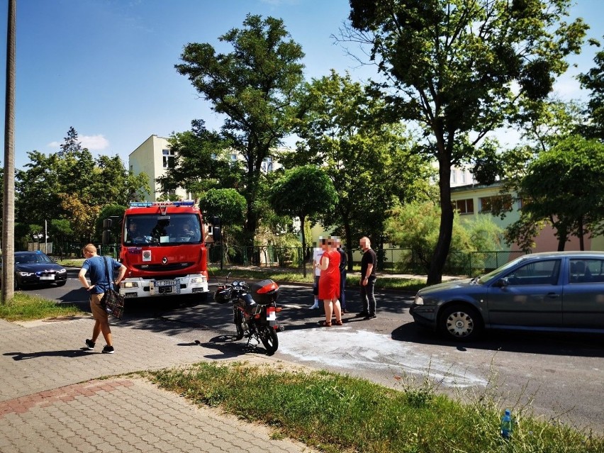 Wypadek przy ul. św. Józefa w Toruniu. Doszło do zderzenia...