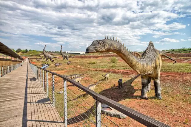 Dinozaury z Krasiejowa zapraszają odkrywców prehistorii od 1 kwietnia
