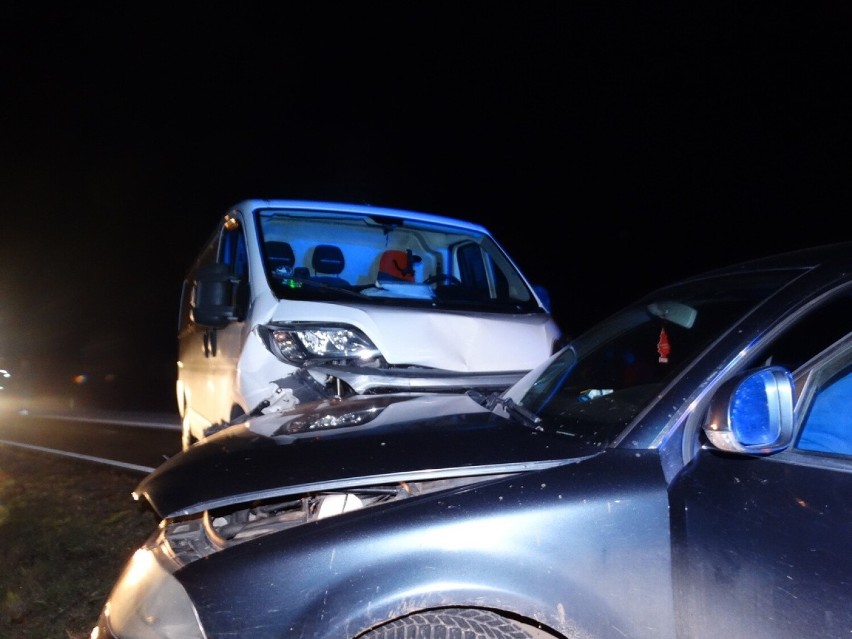 Wypadek na drodze krajowej nr 57 w Młodzianowie. 3.04.2023 zderzyły się dwa pojazdy 