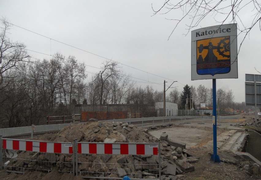 Budowa tramwaju między Sosnowcem a Szopienicami wkracza w decydującą fazę [ZDJĘCIA]