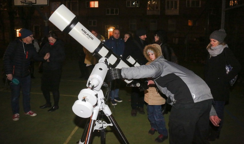 Superksiężyc 2016 -- Obserwatorium Astronomiczne Gdańskich...