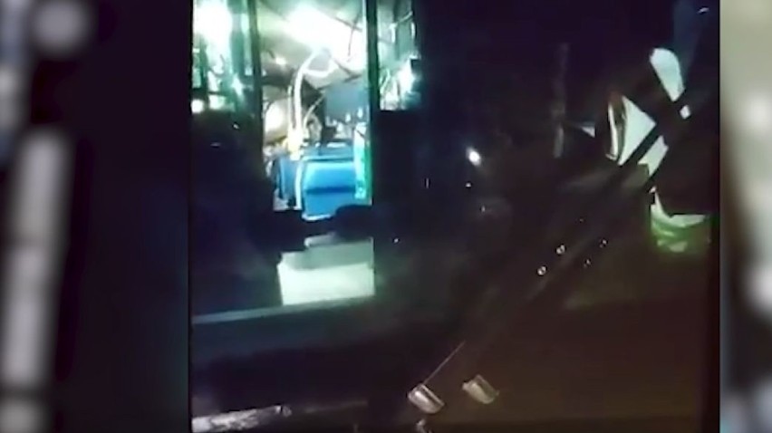 "Balbina" potrącona przez autobus miejski. Kto zawinił? Wyjaśni to nagranie 