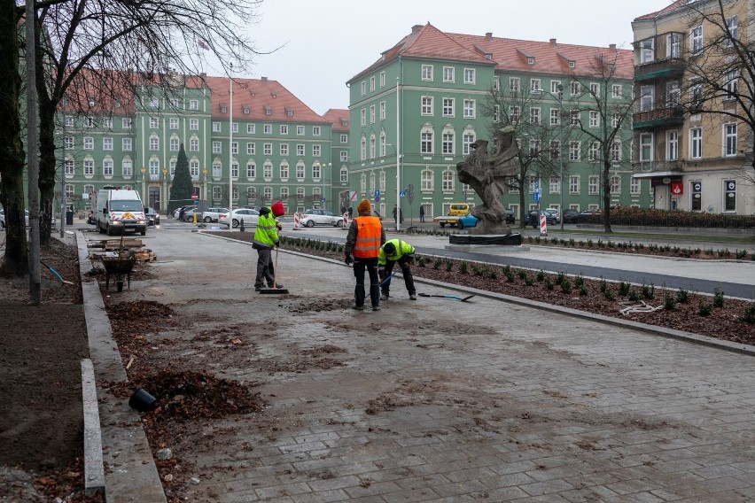 Kolejny poślizg z przebudową alei Jana Pawła II!