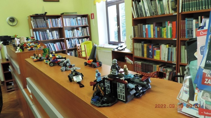 Klub LEGO science w bibliotece w Ołdrzychowicach Kłodzkich