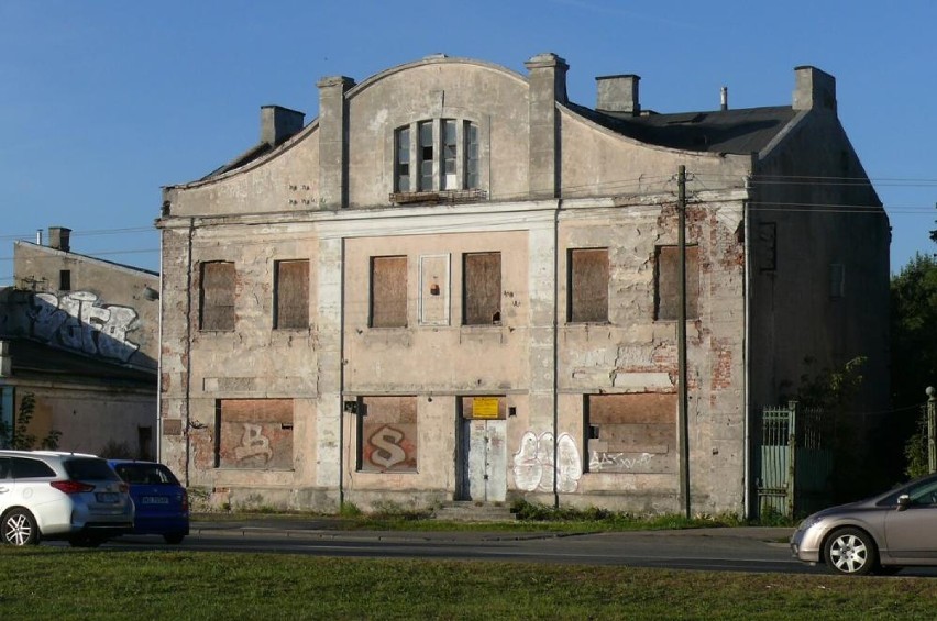 Remont secesyjnej willi przy Modlińskiej. Zabytkowy budynek stanie się centrum lokalnym dla mieszkańców Białołęki