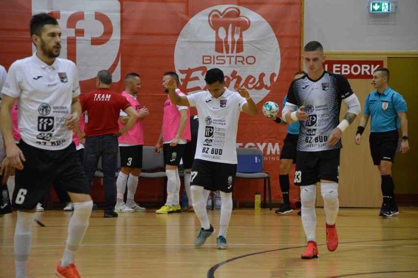 Futsal. Na 37 sekund przed końcem meczu Team prowadził 5-2 z Red Devils i nie wygrał derbów