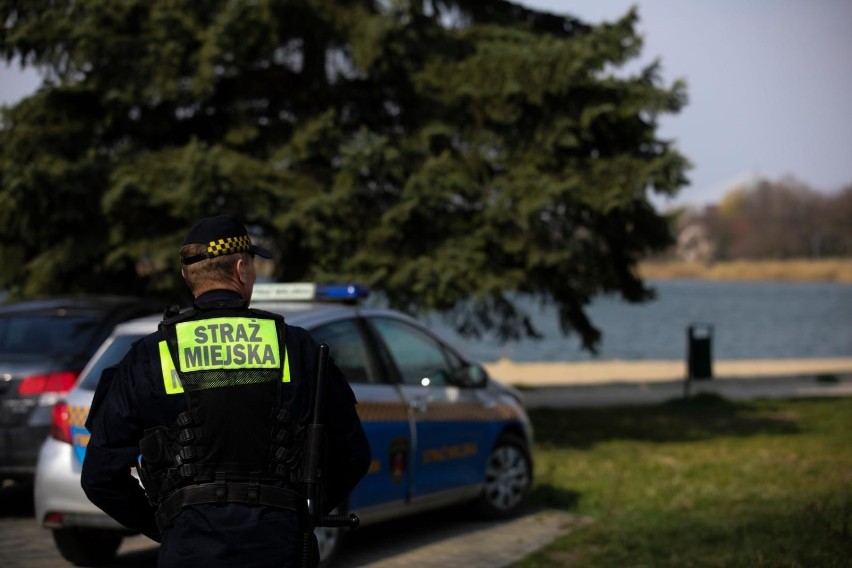 Stanowiska średniego szczebla:

Starszy strażnik5...