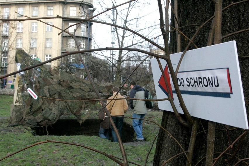 Zwiedź schron przeciwlotniczy w Parku Krakowskim na 130. urodziny zieleńca [program, za darmo]