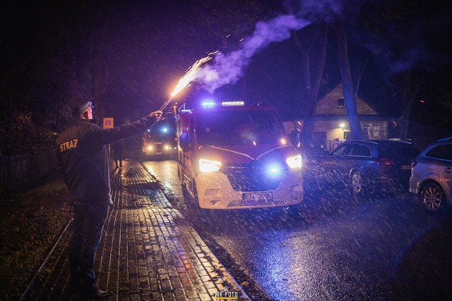 Do Burzyna dotarł nowy pojazd ratowniczo-gaśniczy dla miejscowych strażaków. Przekazanie wozu było dużym wydarzeniem dla jednostki OSP