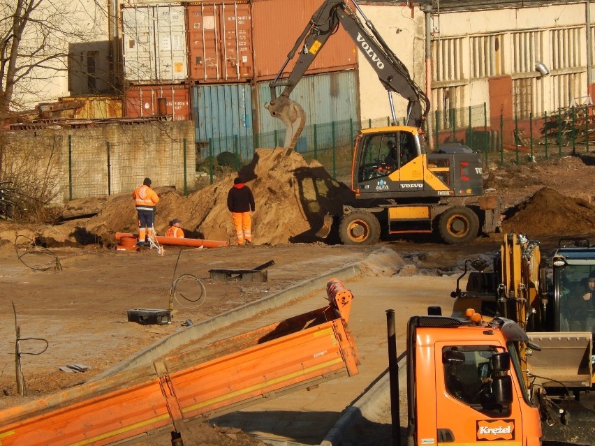 Przebudowa ulicy Portowej jest częścią budowy węzła...