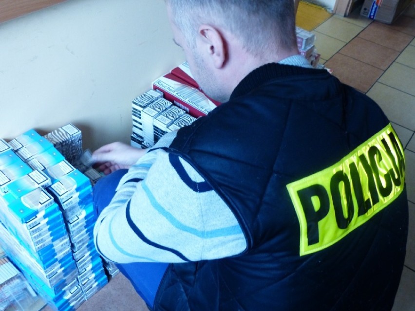Policja w Kaliszu znalazła 30 tysięcy sztuk papierosów bez akcyzy