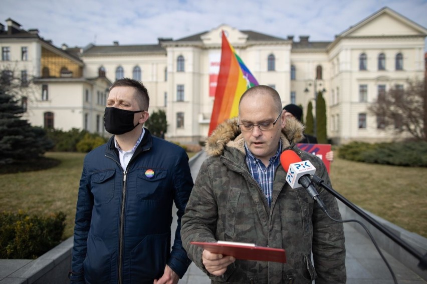 Apel do bydgoskich radnych przyjęcie deklaracji podpisali,...