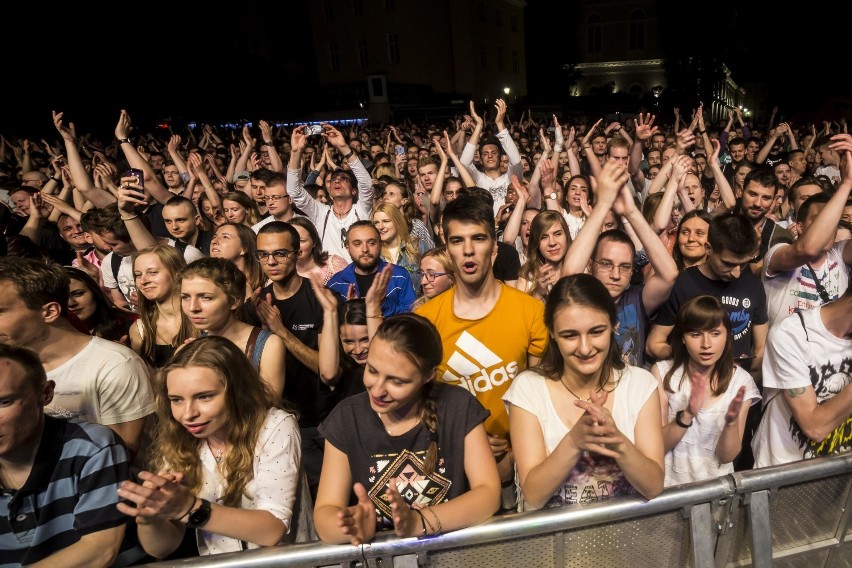 Juwenalia Uniwersytetu Warszawskiego. Studenci bawili się na...