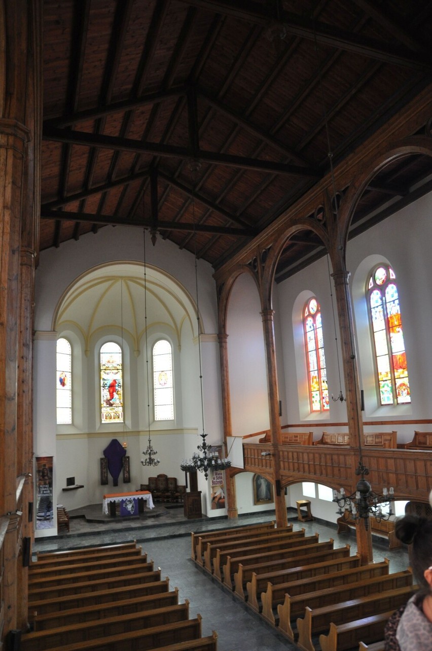 Kościół w Barwicach, wnętrze