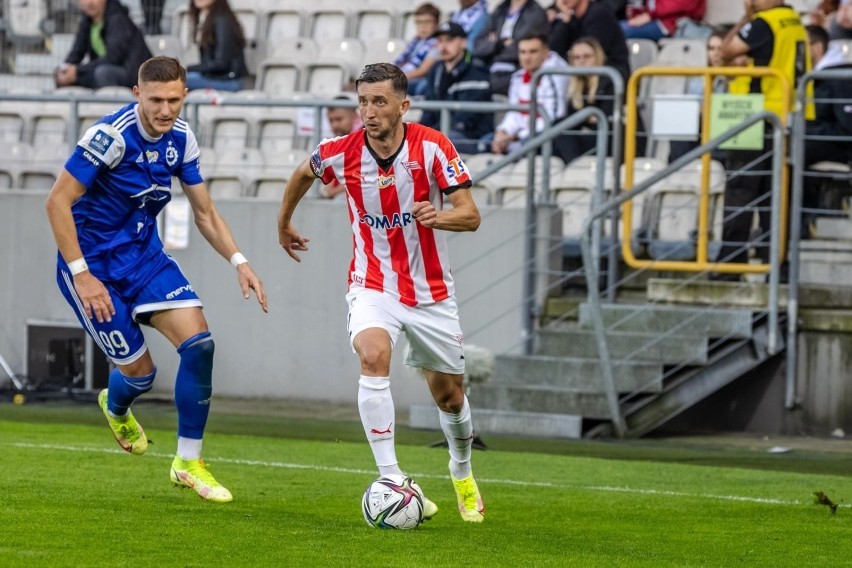 Bramka w meczu z Piastem Gliwice (4:2)...