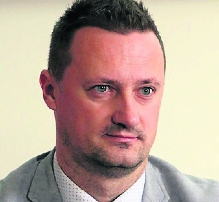 Marek Wieczerzak, urzędnik administracji rządowej:  -...