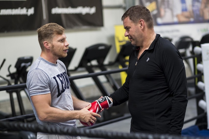 Maciej Miszkiń w Poznaniu. Były pięściarz, komentator Polsatu, na otwartym treningu w FF