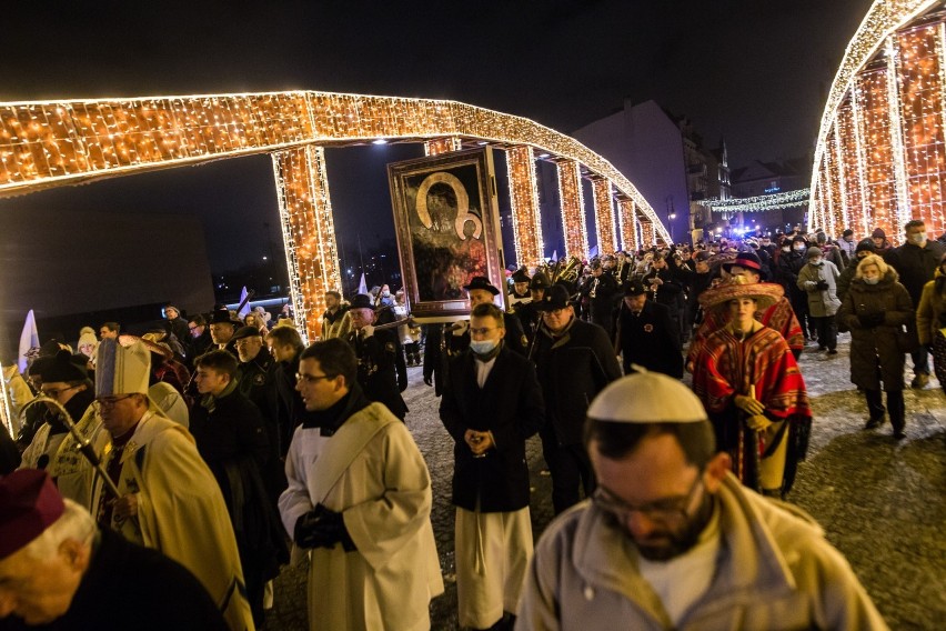 W sobotę, 8 stycznia w Poznaniu rozpoczęły się uroczystości...