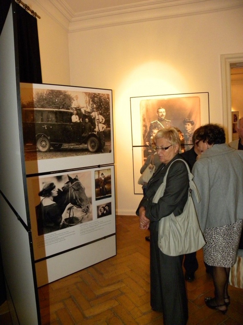 "I ciągle widzę ich twarze - fotografie Żydów polskich"