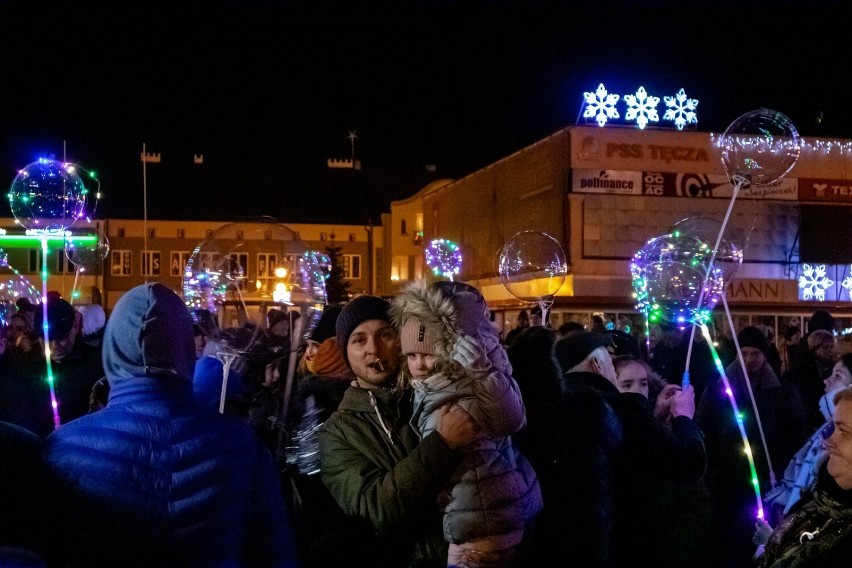 Już jutro Sylwester. Zobaczcie jak mieszkańcy Wielunia witali Nowy Rok trzy lata temu