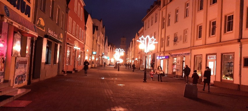 Weź udział w konkursie na świąteczną iluminację w Żaganiu....