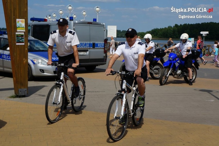 Dodatkowe patrole policji w DG. Miasto dało 60 tys. zł 