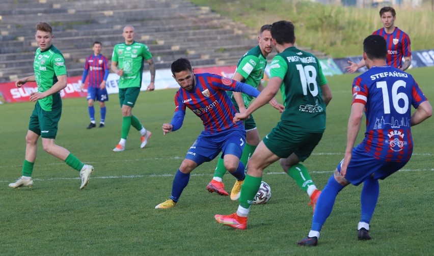 8.05.2021 r. Polonia Bytom - Piast Żmigród 2:1.

  Zobacz...