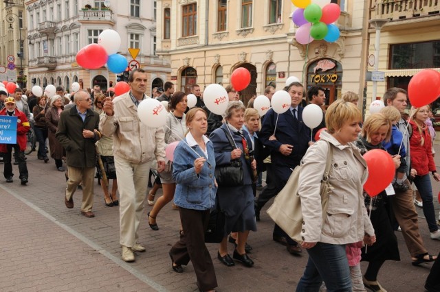 Fundusze na grupę dla osieroconych rodziców zebrano podczas czerwcowego Marszu Wdzięczności za Dar Życia w Łodzi.