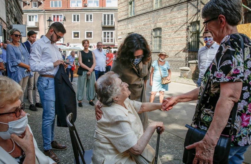 Bazylika św. Mikołaja w Gdańsku otwarta! 8.08.2020 r. Parafianie i zakonnicy wrócili do kościoła po 643 dniach