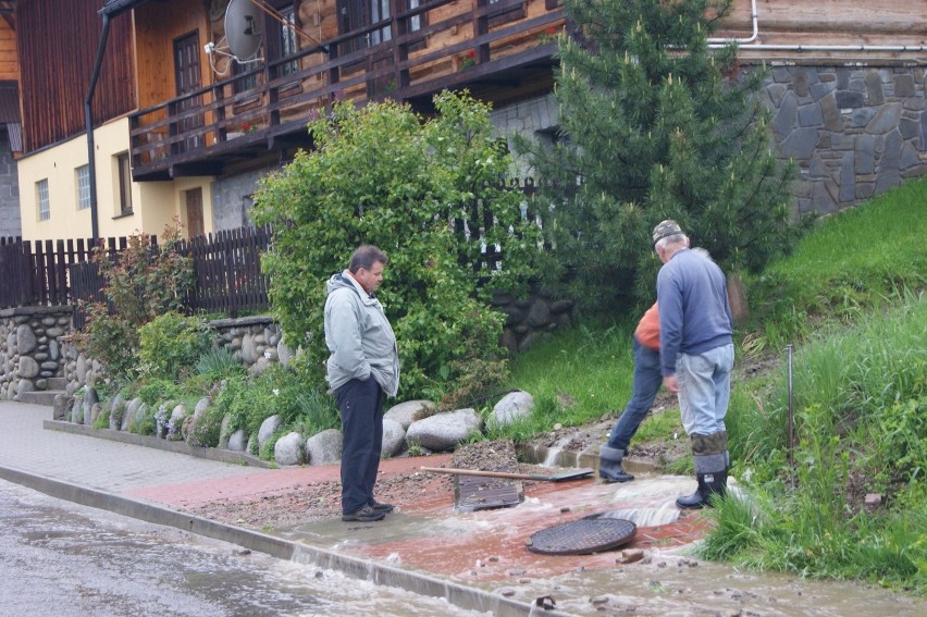 Powódź w powiecie nowotarskim. [ZDJĘCIA, WIDEO]