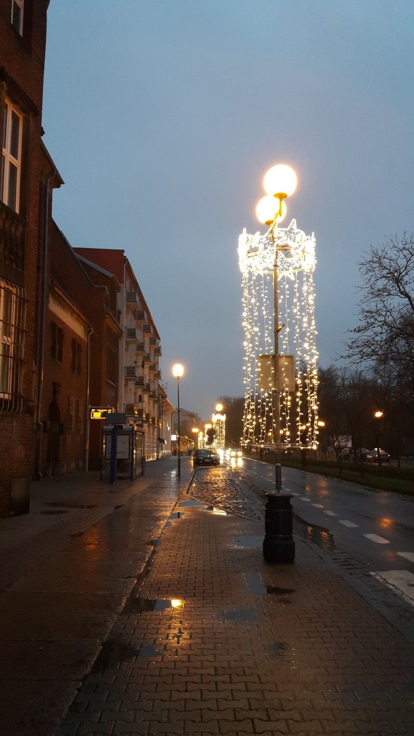 Kołobrzeg błyszczy przed świętami. W sobotę rozbłyśnie jeszcze bardziej